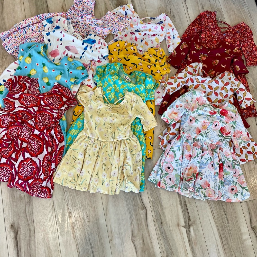 Lot of 12 Dot dot smile dresses